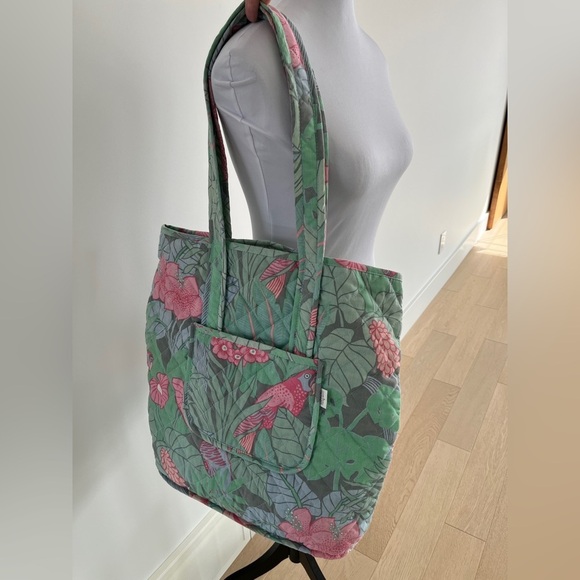 CREATION ALPAC Quilted Fabric Tote Bag Floral Parrot Pattern Beach Market Bag - Picture 4 of 15